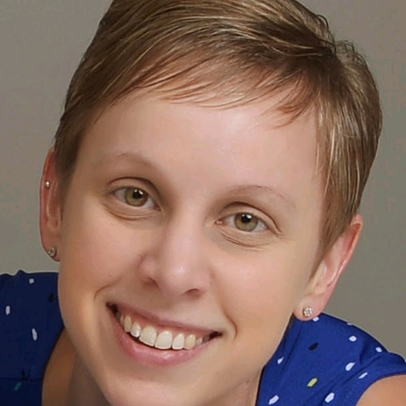 Meet your Posher, Deborah - Picture 1 of 1